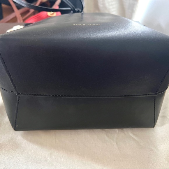 Mansur Gavriel Black and Red Leather Mini Bucket Bag - Picture 8 of 9